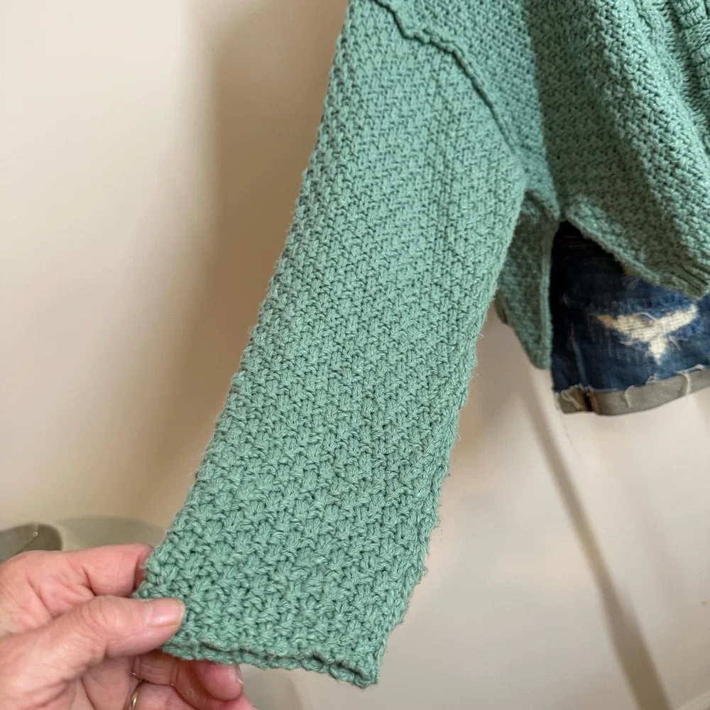 NEW! Free People White Spruce Cable Knit-M-Changing Tides Green Pullover Sweater